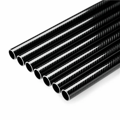 Tubo de fibra de carbono sin costuras